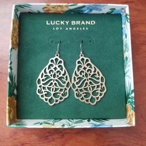 Lucky Brand gold scroll earrings